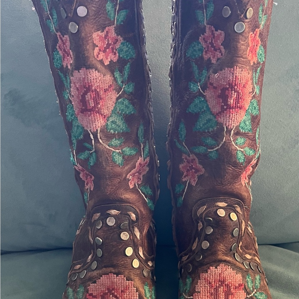 Floral Embroidered Leather Boots
